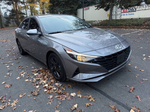 2023 Hyundai Elantra Hybrid Blue