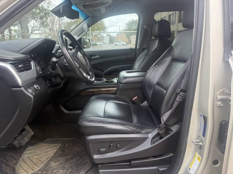 2017 Chevrolet Suburban LT