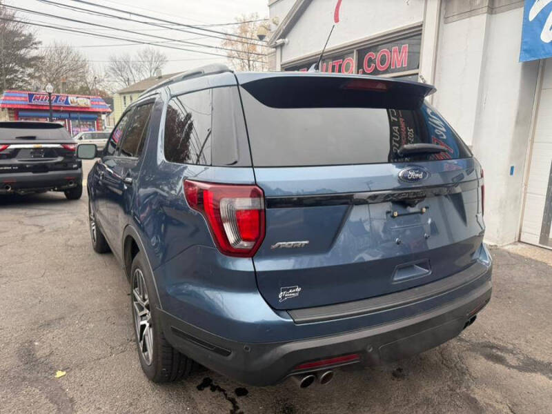 2019 Ford Explorer Sport