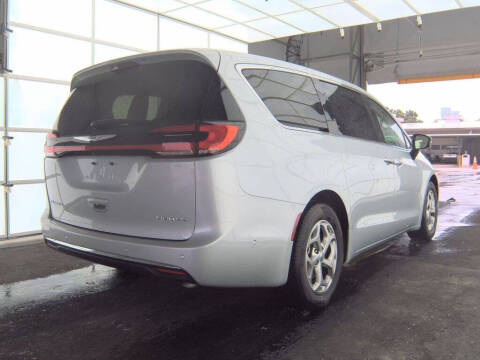 2024 Chrysler Pacifica Limited