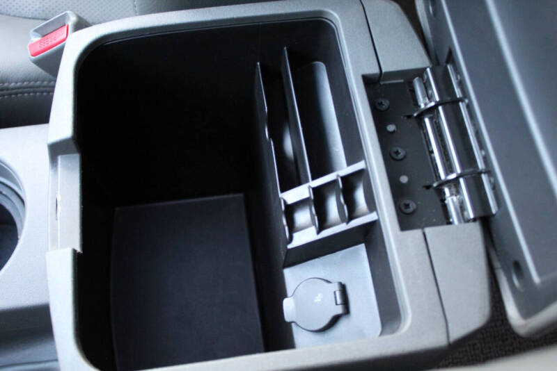 2012 Nissan Frontier SL