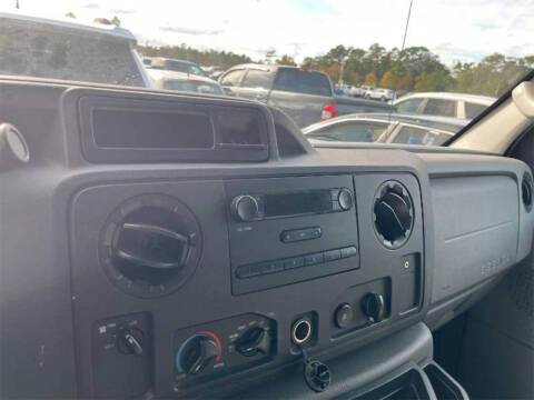 2014 Ford E-Series E-150