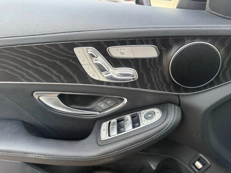 2016 Mercedes-Benz C-Class