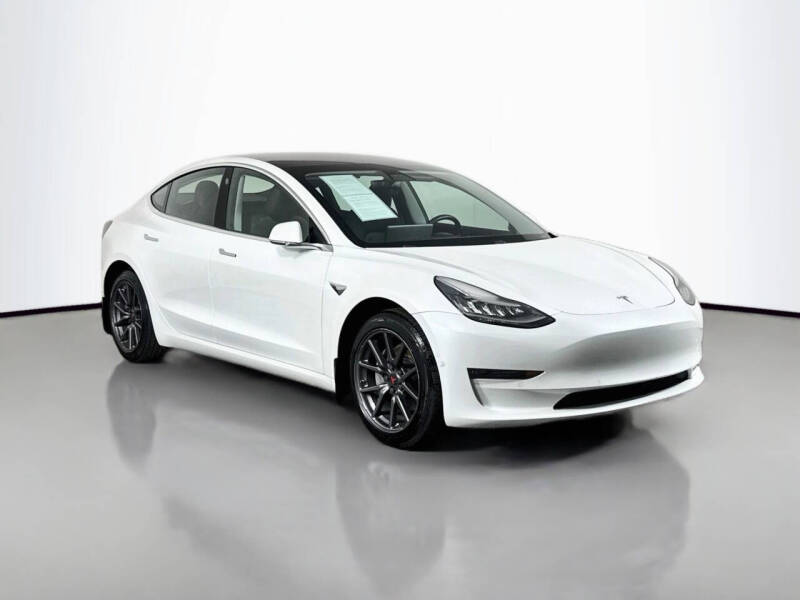 2019 Tesla Model 3 Standard Range Plus