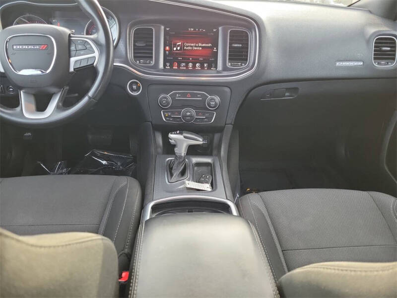 2016 Dodge Charger SXT