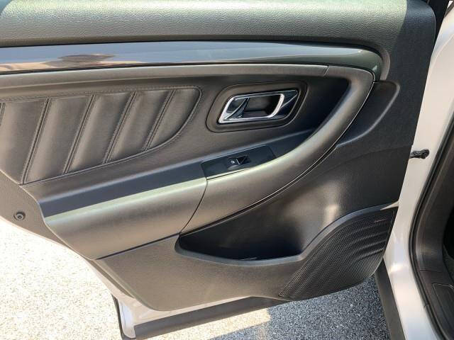 2014 Ford Taurus SHO