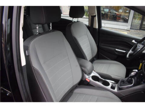 2016 Ford C-MAX Hybrid SE