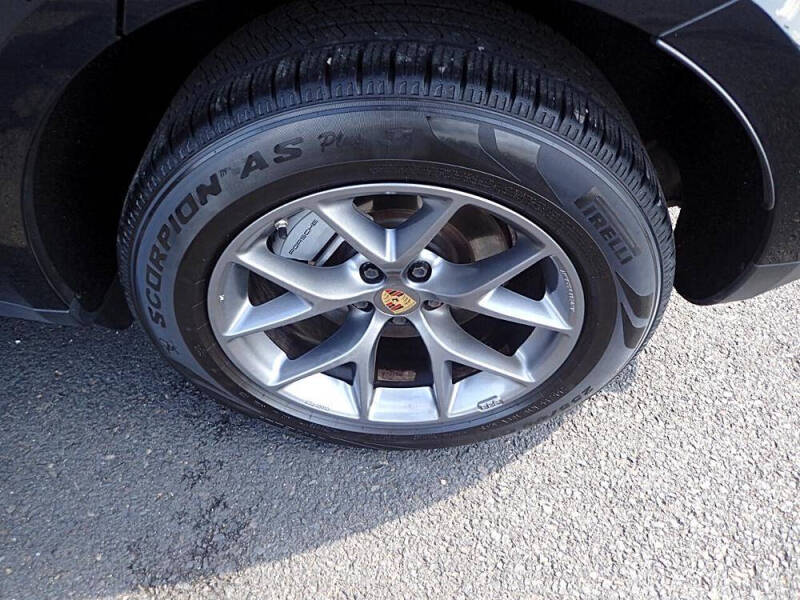 2015 Porsche Macan S