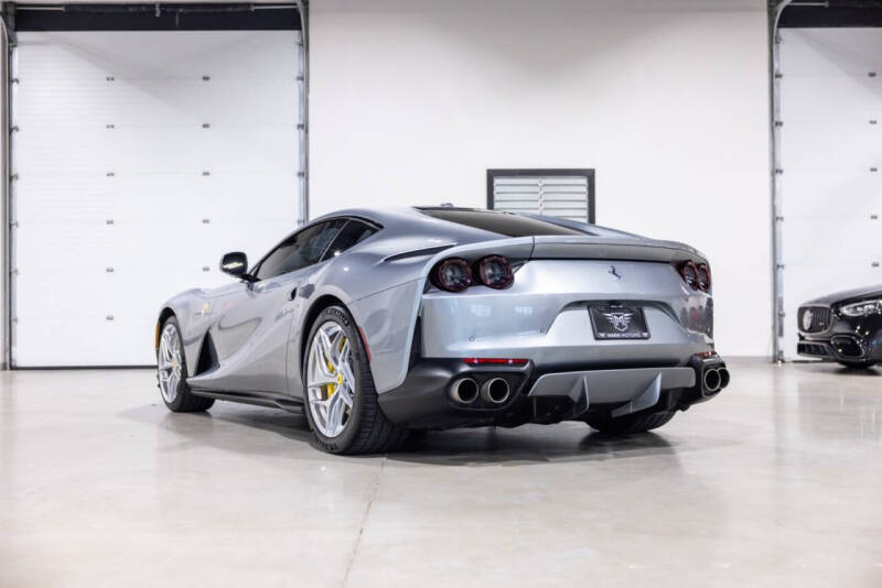 2019 Ferrari 812 Superfast