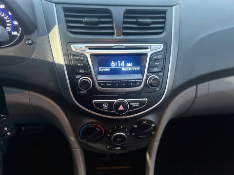 2016 Hyundai Accent SE