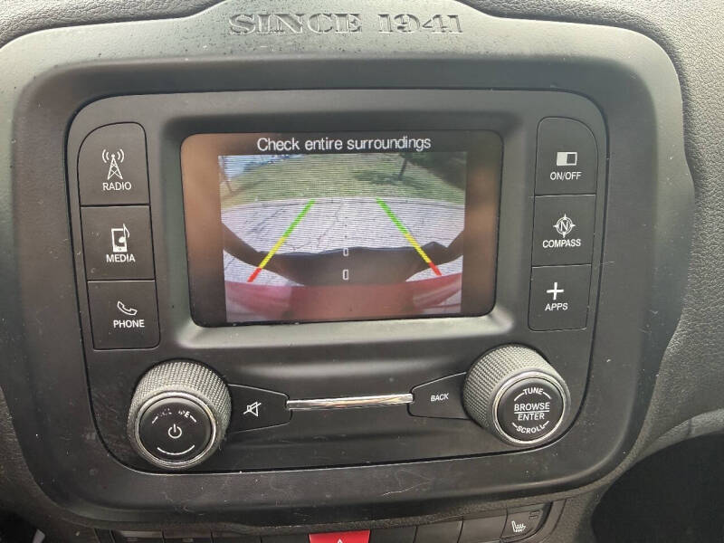 2017 Jeep Renegade Altitude