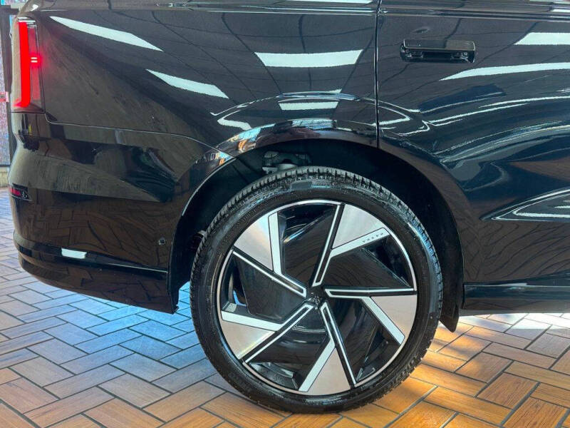 2025 Volvo EX90 Twin Plus 7P