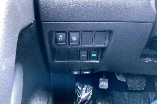 2022 Nissan Rogue Sport S