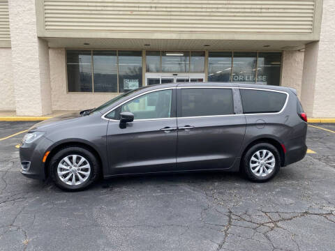2019 Chrysler Pacifica Touring Plus