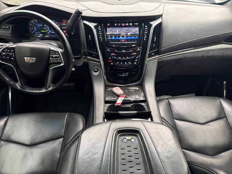 2016 Cadillac Escalade Platinum