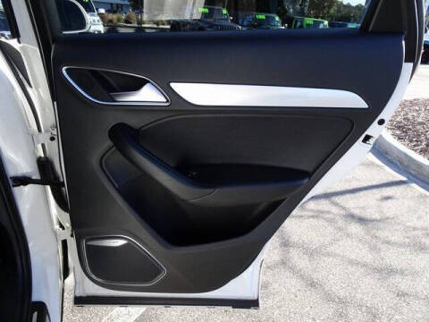 2015 Audi Q3 2.0T quattro Prestige