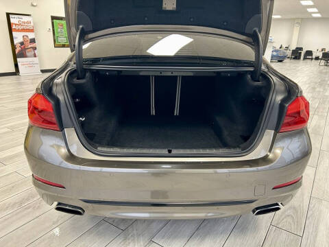 2017 BMW 5 Series 540i