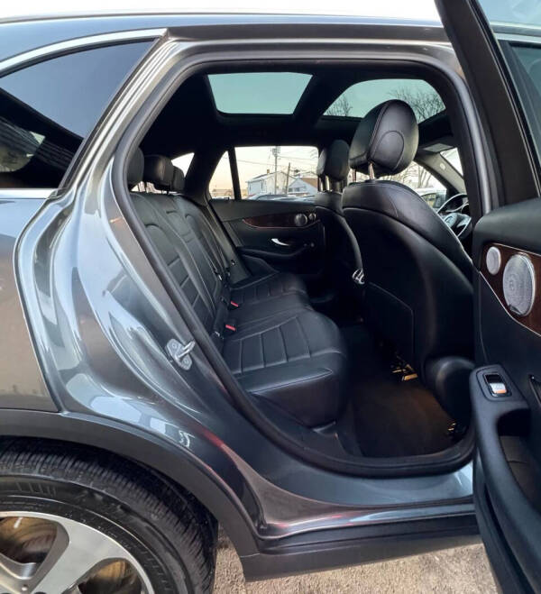 2017 Mercedes-Benz GLC GLC 300 4MATIC