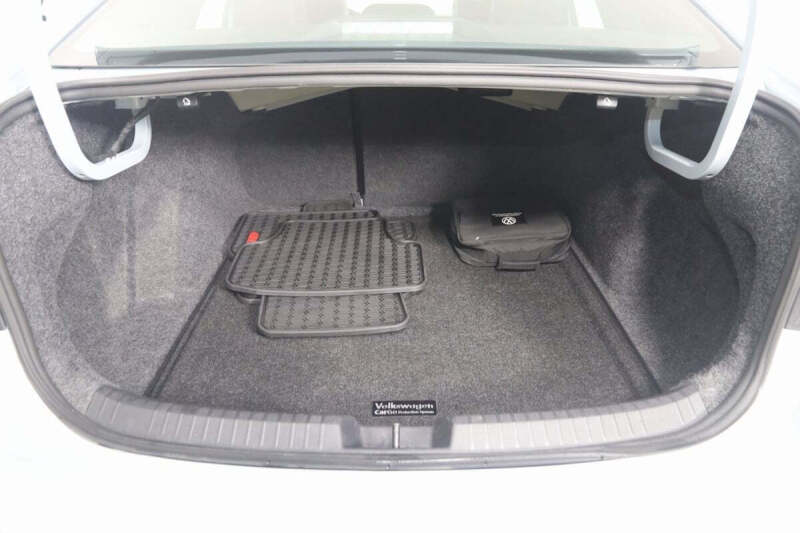 2025 Volkswagen Jetta GLI Autobahn