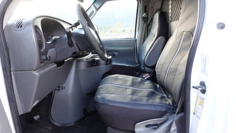 2006 Ford E-Series E-250