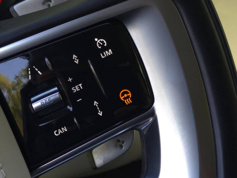 2023 Land Rover Range Rover P400 SE