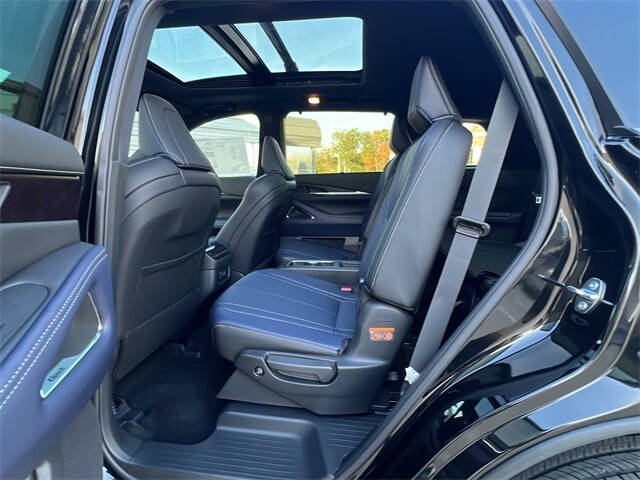 2026 Infiniti QX60 Sport