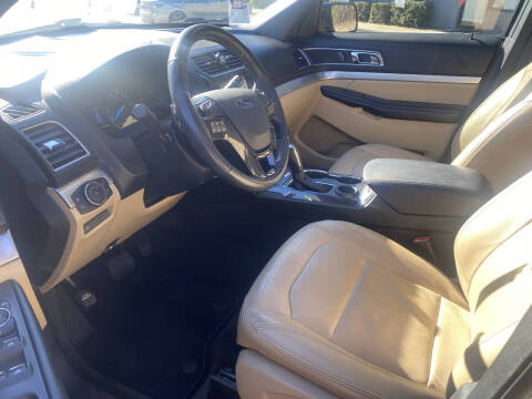 2017 Ford Explorer XLT