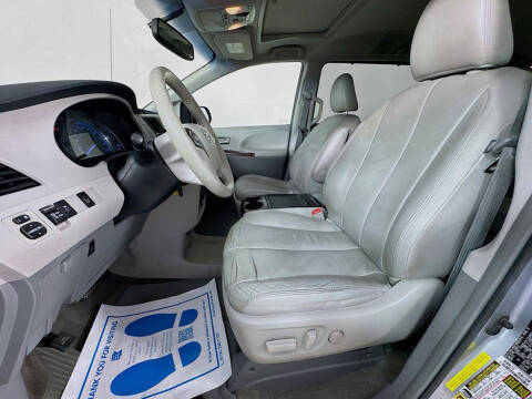 2013 Toyota Sienna