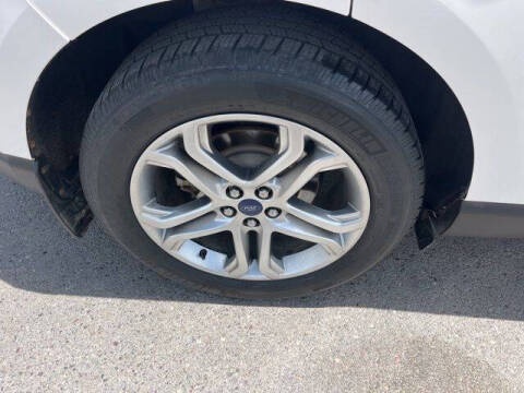 2016 Ford Edge Titanium