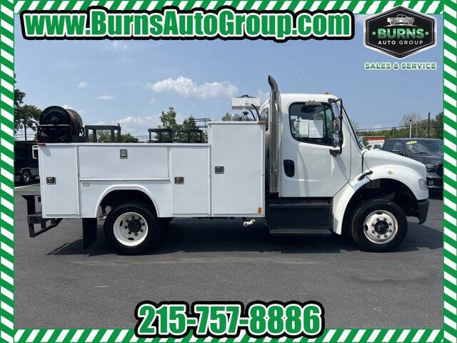 2015 Freightliner M2 106