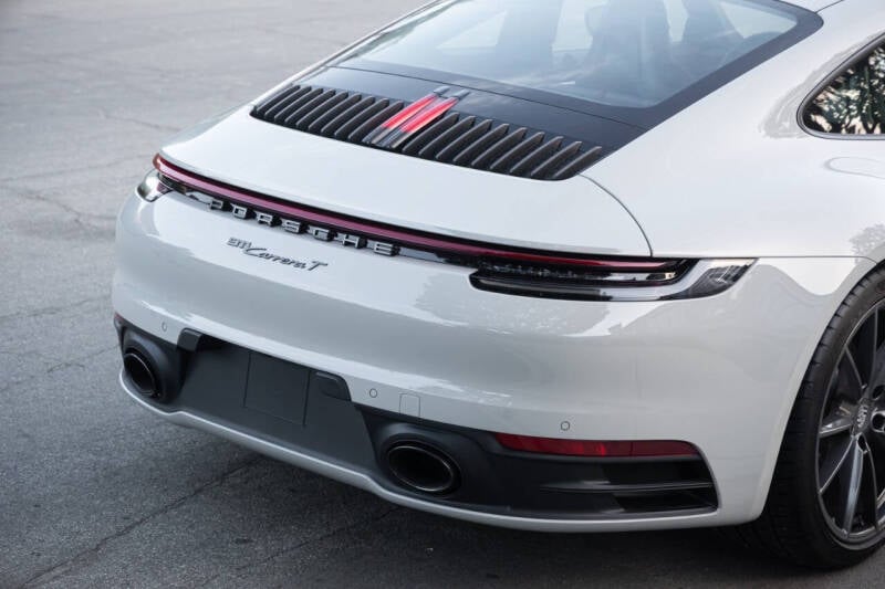 2023 Porsche 911 T photo 22