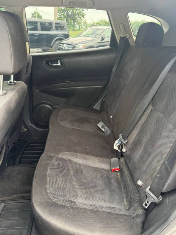 2014 Nissan Rogue Select S
