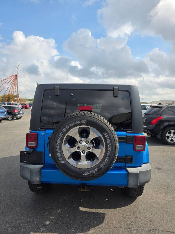 2016 Jeep Wrangler Unlimited Sahara