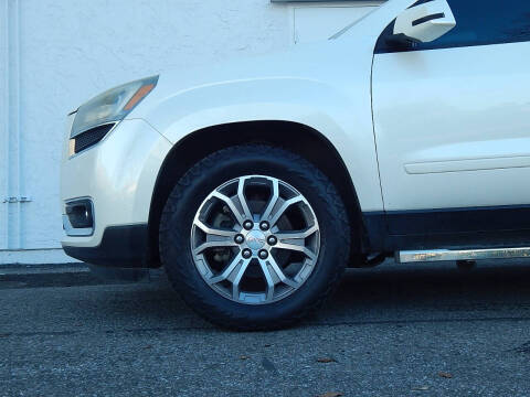 2015 GMC Acadia SLE-2