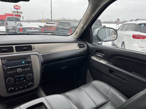 2013 Chevrolet Suburban LT