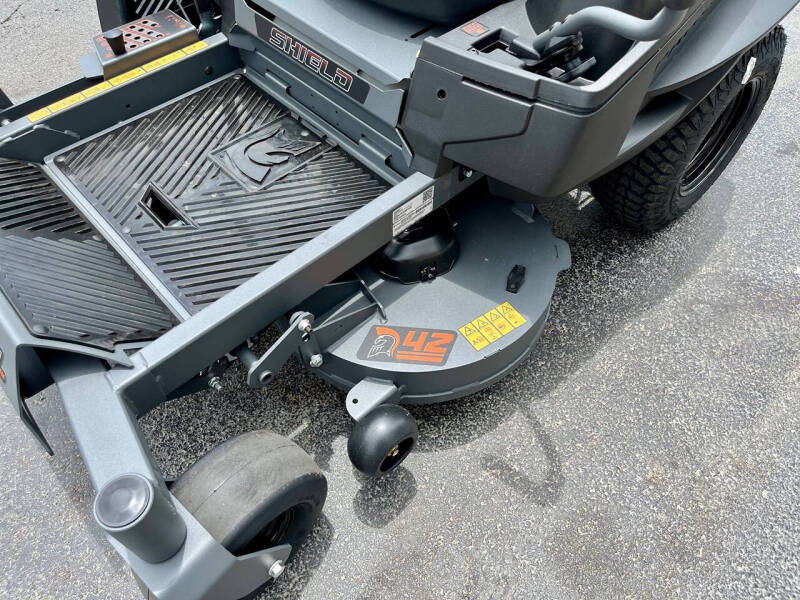 2025 Spartan Mowers Shield 42