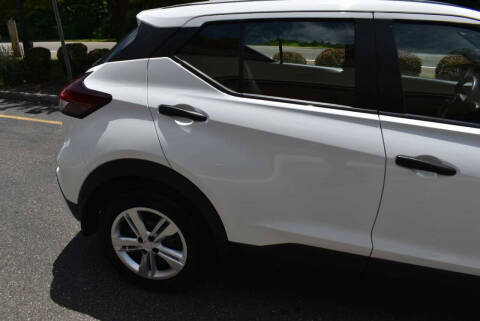 2021 Nissan Kicks S