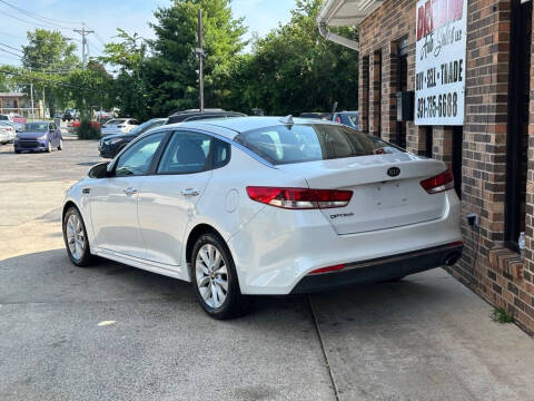 2017 Kia Optima LX