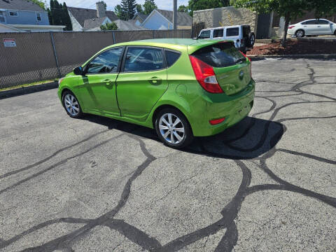 2012 Hyundai Accent