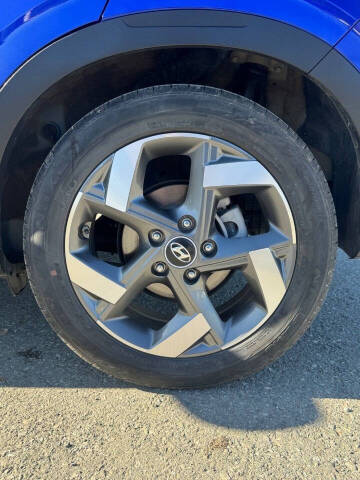 2023 Hyundai Venue SEL