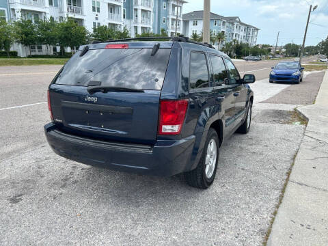 2009 Jeep Grand Cherokee Laredo