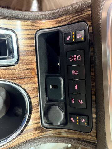2016 GMC Acadia Denali