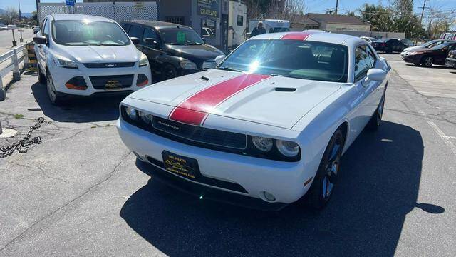 2014 Dodge Challenger for sale at Affordable Luxury Autos LLC in San Jacinto CA