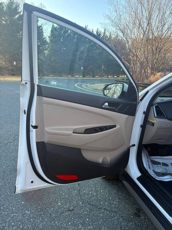 2017 Hyundai Tucson SE