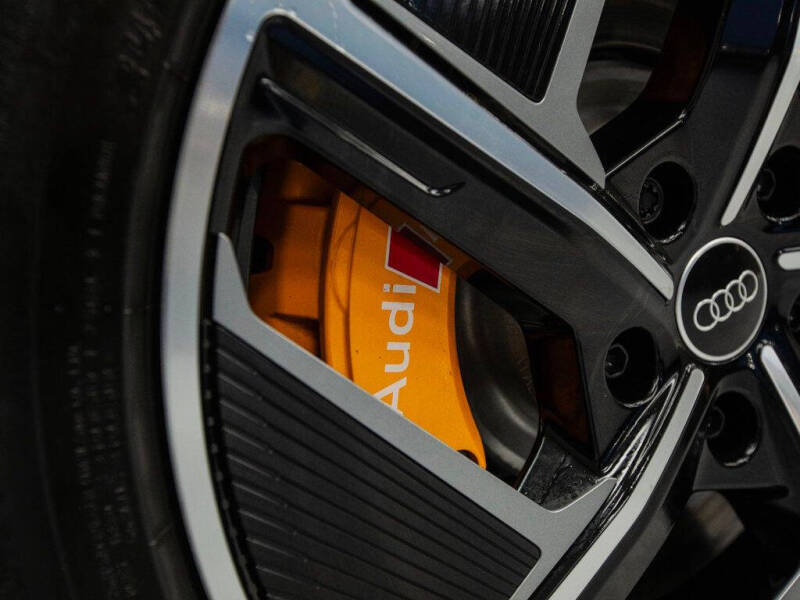 2023 Audi RS e-tron GT quattro