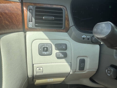 2005 Lexus LS 430