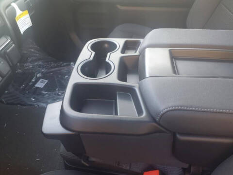 2025 GMC Sierra 2500HD Pro