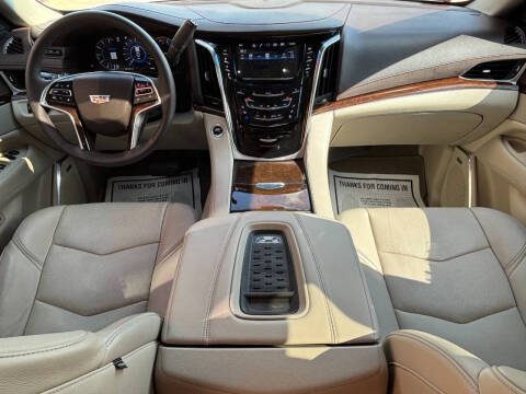 2017 Cadillac Escalade Premium Luxury