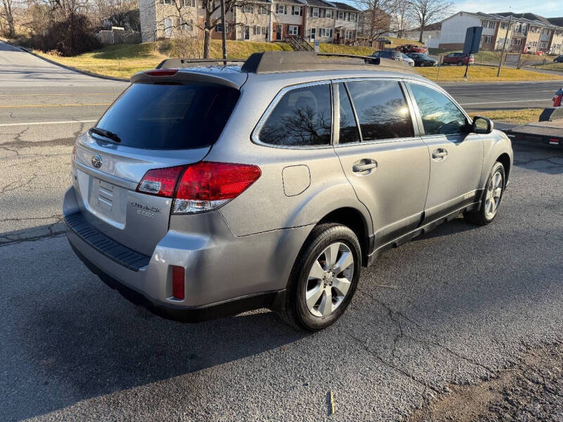 2010 Subaru Outback 2.5i Limited