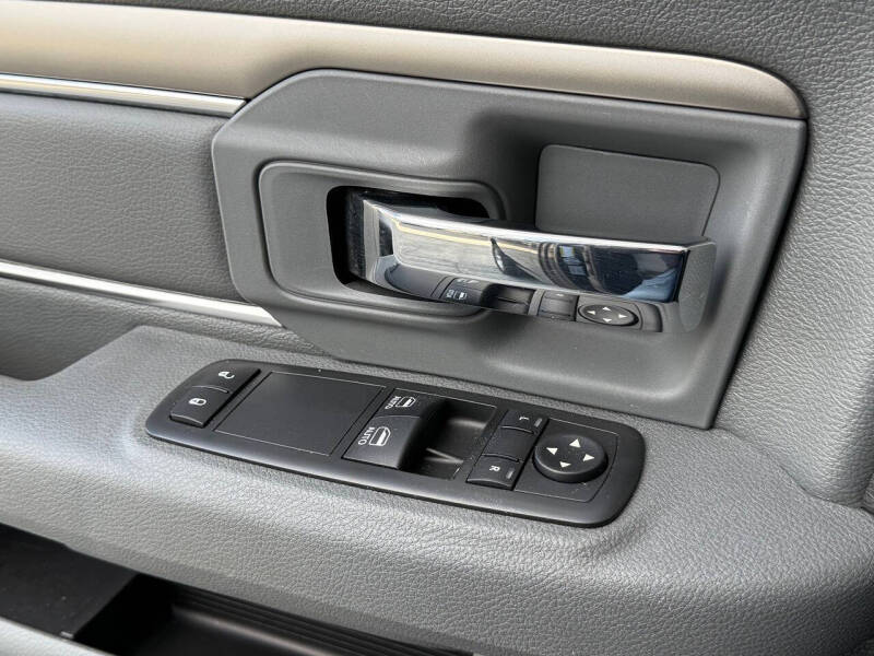 2017 RAM 1500 Big Horn